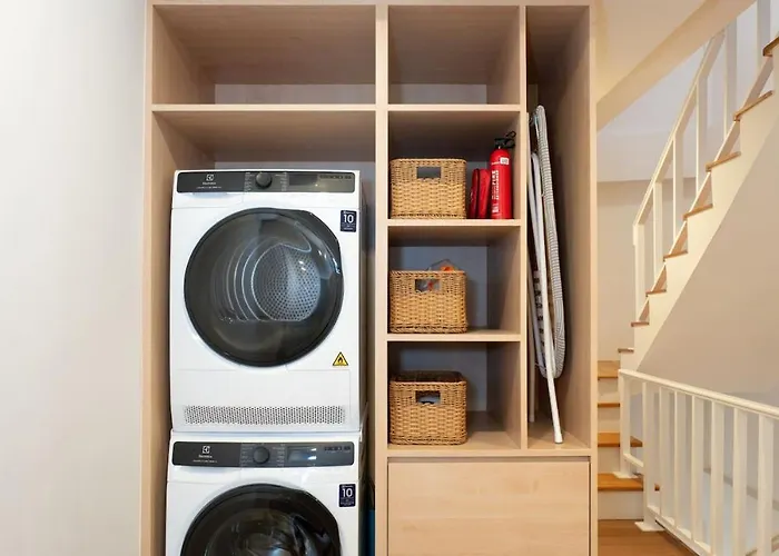 別荘 Modern Organic 3br Near Ekkamai With Jacuzzi Cityview *