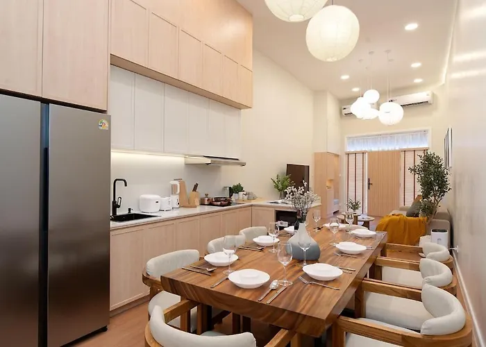 別荘 Modern Organic 3br Near Ekkamai With Jacuzzi Cityview *