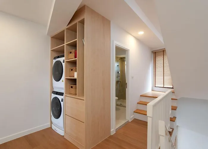 Modern Organic 3br Near Ekkamai With Jacuzzi Cityview * バンコク都