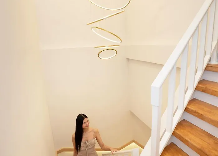 Modern Organic 3br Near Ekkamai With Jacuzzi Cityview 別荘 バンコク都